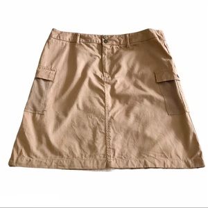 Izod Cargo Skirt Women’s 14 Mesh Pockets Khaki Tan Hiking Casual Neutral Modest